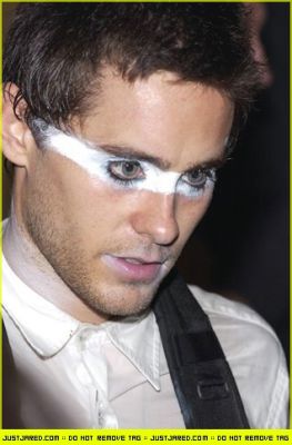 jared-leto-mars-performance07