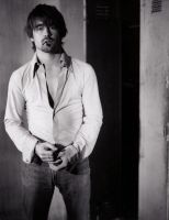 Colin_Farrell_-_bw_281229.jpg
