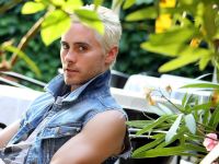Filename=Mansion_of_Celebs_Jared_Leto_003.jpgFilesize=495KiBDimensions=2196x1652Date added=Jan 12, 2013 Mansion_of_Celebs_Jared_Leto_003.jpg