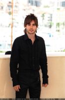 Filename=jl_cannes06.jpgFilesize=122KiBDimensions=800x1221Date added=Feb 18, 2008 jl_cannes06.jpg