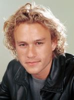 Filename=1262379841_Mansion_of_Celebs_Heath_Ledger_Shooting_2000_009.jpgFilesize=1226KiBDimensions=2233x3000Date added=Jun 21, 2010 1262379841_Mansion_of_Celebs_Heath_Ledger_Shooting_2000_009.jpg