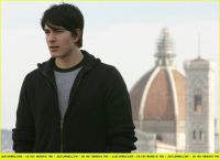 Filename=brandon-routh-olympic-torch06.jpgFilesize=39KiBDimensions=640x463Date added=Dec 28, 2012 brandon-routh-olympic-torch06.jpg