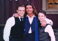 Filename=chad-trio.jpgFilesize=35KiBDimensions=774x557Date added=Oct 16, 2007 chad-trio.jpg