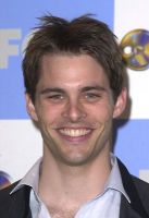 Filename=JamesMarsden_Block1.jpgFilesize=17KiBDimensions=275x400Date added=Oct 16, 2007 JamesMarsden_Block1.jpg