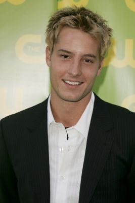 71992 JustinHartley 11 122 586lo