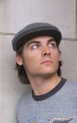 05549 Toronto KevinZegers 1 122 957lo