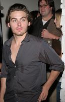 75814_Kevin_Zegers__122_1018lo.jpg