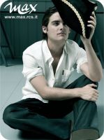 Filename=julianhargreaves11.jpgFilesize=38KiBDimensions=362x483Date added=Jun 07, 2010 julianhargreaves11.jpg