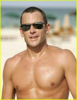 Filename=matthew-mcconaughey-shirtless-30.jpgFilesize=43KiBDimensions=471x606Date added=Oct 26, 2007 matthew-mcconaughey-shirtless-30.jpg