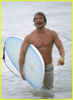 matthew-mcconaughey-surfing14.jpg