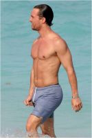 Filename=matthew_mcconaughey_beach3.jpgFilesize=48KiBDimensions=465x689Date added=Jun 07, 2010 matthew_mcconaughey_beach3.jpg