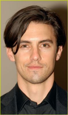 milo-ventimiglia-shirtless-11