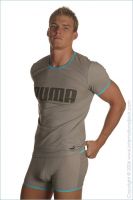 Filename=09662_ar_greytshirt02_122_406lo.jpgFilesize=32KiBDimensions=419x629Date added=Dec 22, 2009 09662_ar_greytshirt02_122_406lo.jpg
