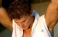 ryan_white_sleeveless_28229.jpg