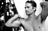Filename=paulphotoshoot01001.jpgFilesize=1145KiBDimensions=3000x1953Date added=Feb 10, 2009 paulphotoshoot01001.jpg