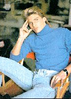 Filename=SB_-_Blue_Turtleneck.gifFilesize=130KiBDimensions=346x480Date added=Oct 16, 2007 SB_-_Blue_Turtleneck.gif