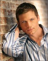 Filename=bailey_chase.jpgFilesize=39KiBDimensions=250x315Date added=Nov 05, 2007 bailey_chase.jpg