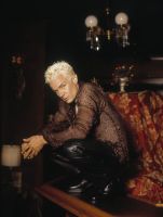 Filename=mag_james_55.jpgFilesize=296KiBDimensions=1000x1319Date added=Nov 05, 2007 mag_james_55.jpg