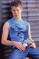 Filename=randy_blue.jpgFilesize=23KiBDimensions=317x475Date added=Jan 25, 2008 randy_blue.jpg