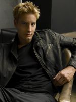 73601_JustinHartley_85_122_386lo.jpg