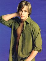 Filename=jay_johnson.jpgFilesize=414KiBDimensions=500x654Date added=May 28, 2010 jay_johnson.jpg