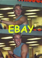 Filename=kyle-l.jpgFilesize=51KiBDimensions=215x298Date added=Apr 11, 2008 kyle-l.jpg