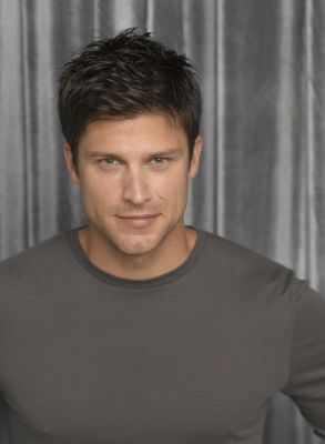 -ex-Lucky-Spencer-greg-vaughan-30111468-445-607