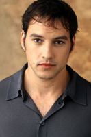 Filename=gh_christopherT_2.jpgFilesize=10KiBDimensions=200x300Date added=Apr 15, 2008 gh_christopherT_2.jpg