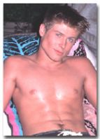 Filename=youngshirtless.jpgFilesize=43KiBDimensions=151x210Date added=Apr 15, 2008 youngshirtless.jpg
