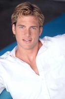 Filename=ryan_mcpartlin_pic02.jpgFilesize=10KiBDimensions=331x500Date added=Dec 23, 2009 ryan_mcpartlin_pic02.jpg