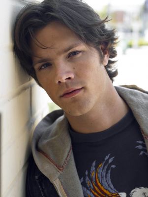 02529 Jared-Padalecki Shane-McCauley 007 122 424lo