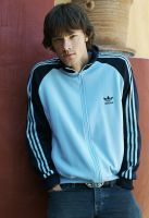 Filename=10352_JaredPadalecki_JulieDennisBrothers_HollywoodLife_06_www_hqparadise_hu_122_895lo.jpgFilesize=292KiBDimensions=1000x1450Date added=May 14, 2010 10352_JaredPadalecki_JulieDennisBrothers_HollywoodLife_06_www_hqparadise_hu_122_895lo.jpg