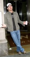 Filename=20050517-upfronts34.jpgFilesize=330KiBDimensions=1000x1838Date added=May 14, 2010 20050517-upfronts34.jpg