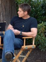 Filename=jensenshoulders.jpgFilesize=177KiBDimensions=734x989Date added=May 14, 2010 jensenshoulders.jpg