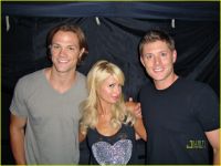 paris-hilton-supernatural-sandwich-01.jpg