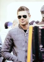 Filename=zefrackles.jpgFilesize=423KiBDimensions=725x1015Date added=Jan 14, 2013 zefrackles.jpg