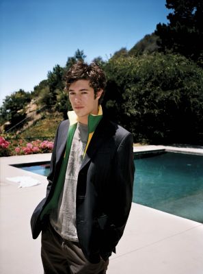 AdamBrody (0)