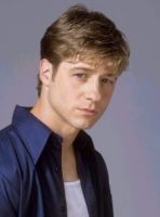 Filename=benjaminmckenzie10.jpgFilesize=13KiBDimensions=223x300Date added=Oct 12, 2007 benjaminmckenzie10.jpg